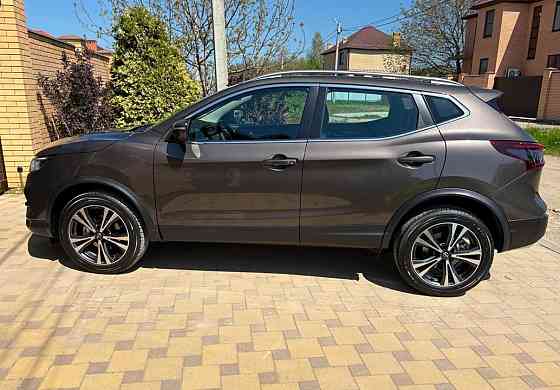 Nissan Qashqai 2.0 CVT Макеевка