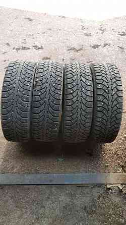 Продам резину зимнюю 185/65 r15 Донецк