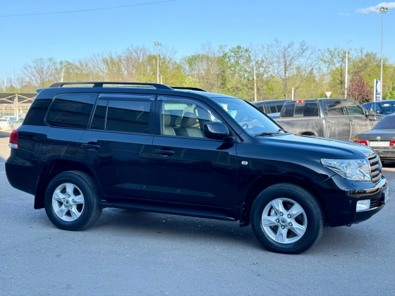 Продам Toyota Land Cruiser 200 Донецк