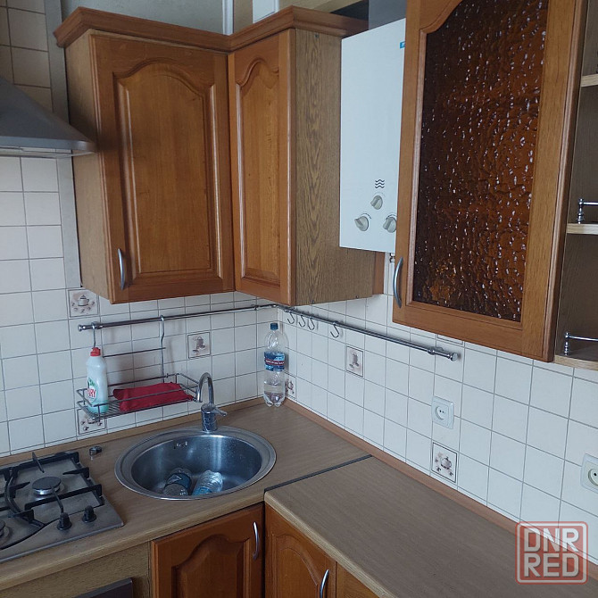 продам 3 х ком в районе Бакинских Донецк - изображение 1