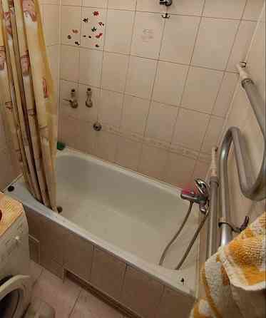 Продам отличную 2 к.кв 50 лет СССр 148 -Школа 15. Крытый рынок Донецк