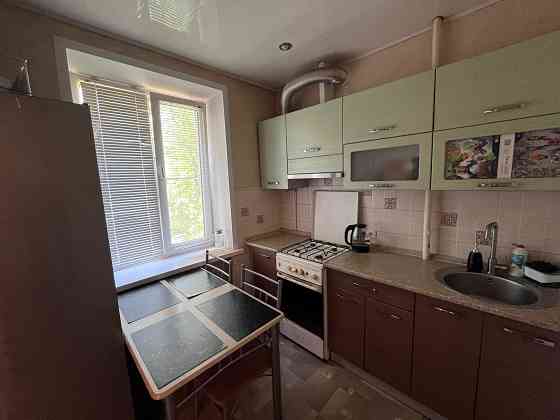 Сдам 3-комнатную квартиру в районе Детского мира Донецк