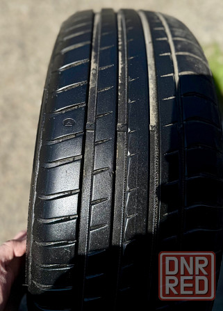 Продам комплект шин Triangle th202 215/55 r17 Макеевка - изображение 2
