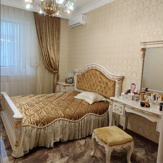 Шикарная, крупногабаритная, благоустроенная квартира в центре Донецка, пр. Мира Донецк