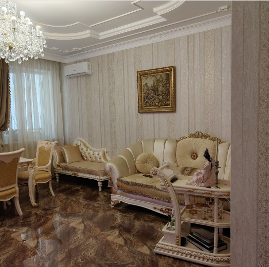 Шикарная, крупногабаритная, благоустроенная квартира в центре Донецка, пр. Мира Донецк