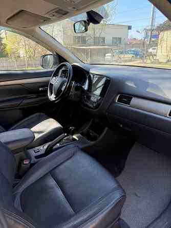 в продаже Mitsubishi Outlander Донецк