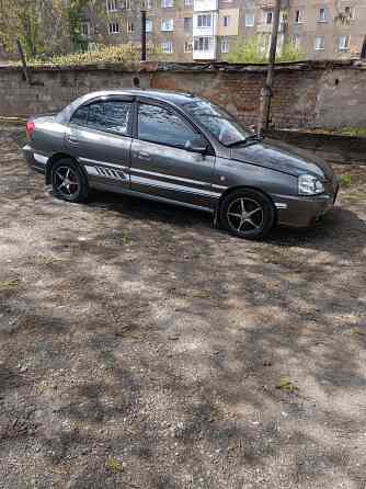 продам киа рио 1 2005 года 1.5 акпп Макеевка