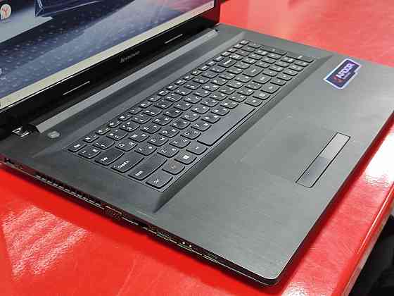 Ноутбук Lenovo для работы на Intel Core i3 /12Gb/ ssd 256Gb с большим экраном 17,3 Донецк