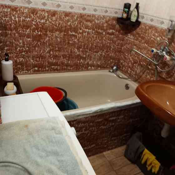 Продам 3 кмн квр Ленинский исполком. Ионова Донецк
