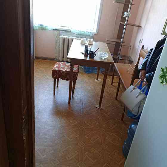 Продам 3 кмн квр Ленинский исполком. Ионова Донецк