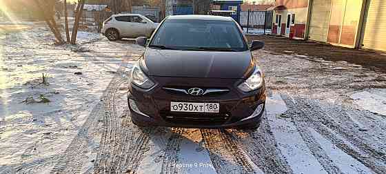 Авто Hyundai Solaris Макеевка