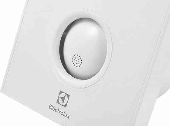 Вентилятор вытяжной Electrolux "Rainbow EAFR-100 white", 15 Вт, 6 м2 Донецк