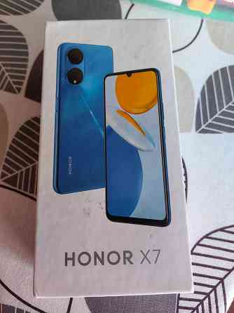 Продам телефон Honor x7 Макеевка