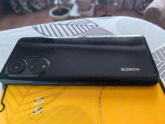 Продам телефон Honor x7 Макеевка