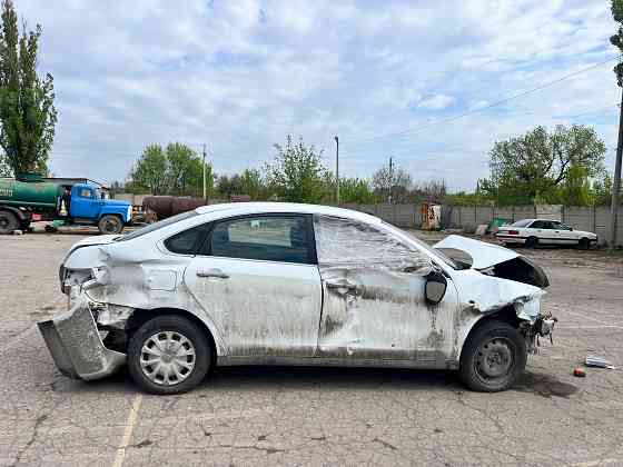 Продам авто Nissan Almera 1,6 AT 2017 Макеевка