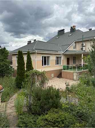 Продам Дом с бассейном на Широком Донецк