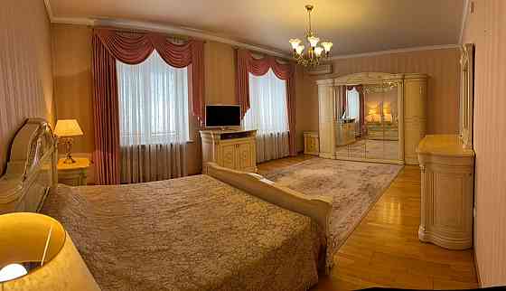 Срочно! Снижение цены! Просторная 4шка в Центре ! Донецк