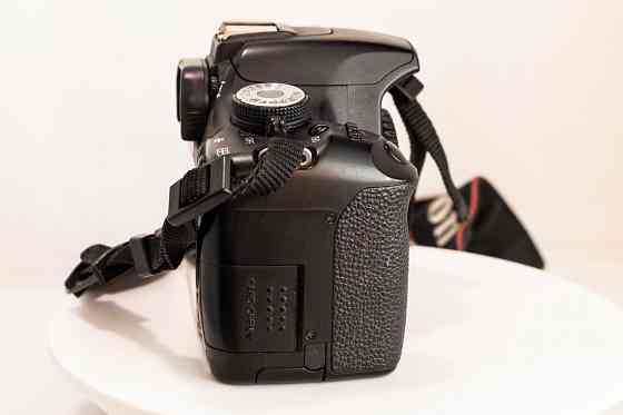 Canon Eos 500D фотоаппарат цифровой зеркальный Донецк
