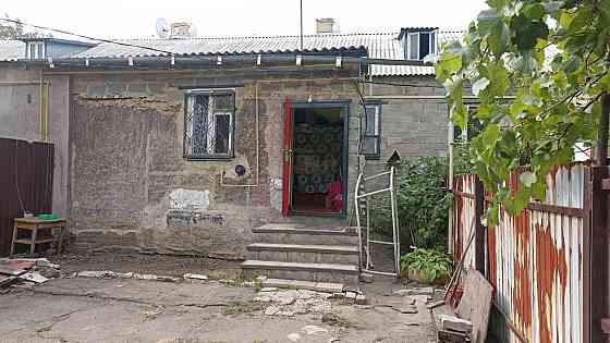 Продаю 2-х комнатную квартиру на земле в Буденовском районе, ул. Майская, ваз Донецк