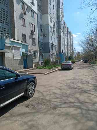 Продается двухкомнатная Политбойцов Донецк