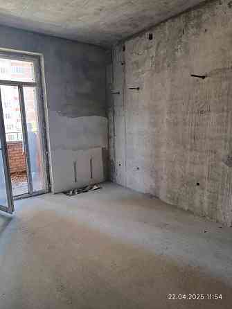 Продам 1ком 81м2 Новострой Киевский район Донецк