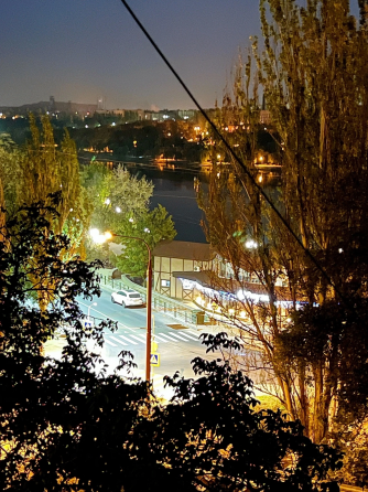 Квартира посуточно в самом центра г Донецк Донецк