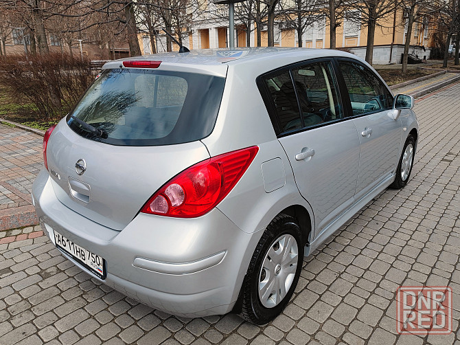 2010 Nissan Tiida 1.6 автомат 1 владелец Донецк - изображение 4