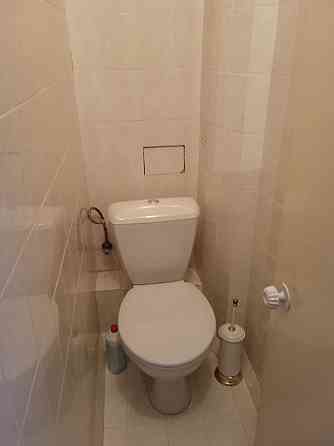 Продам 2 квартиру Мед институт Донецк