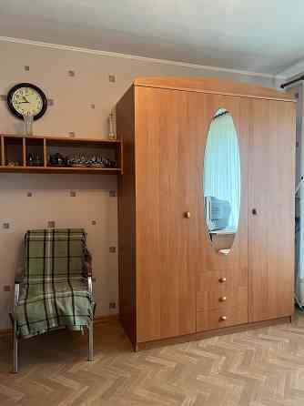 Щетинина, гостинка, 3/9, отличное состояние, с мебелью., 2,5 млн Донецк
