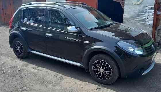 Продам Renault Sandero stepway Шахтерск