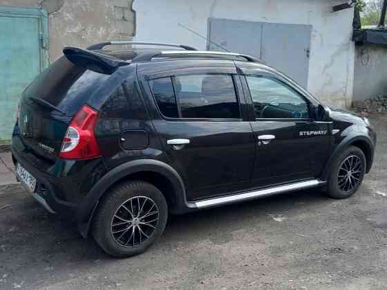 Продам Renault Sandero stepway Шахтерск