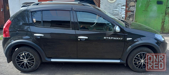 Продам Renault Sandero stepway Шахтерск - изображение 2