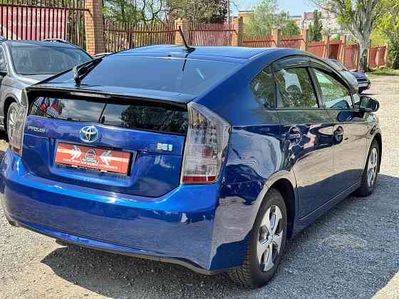 Toyota Prius Донецк
