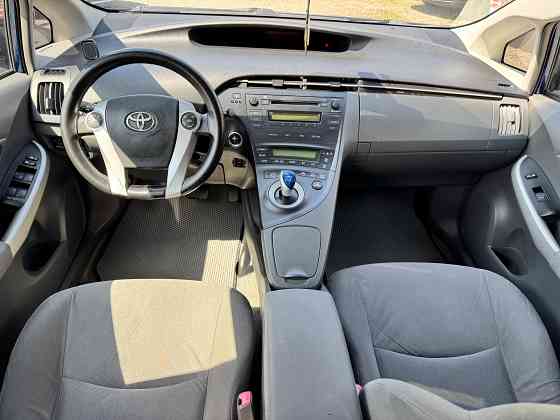 Toyota Prius Донецк