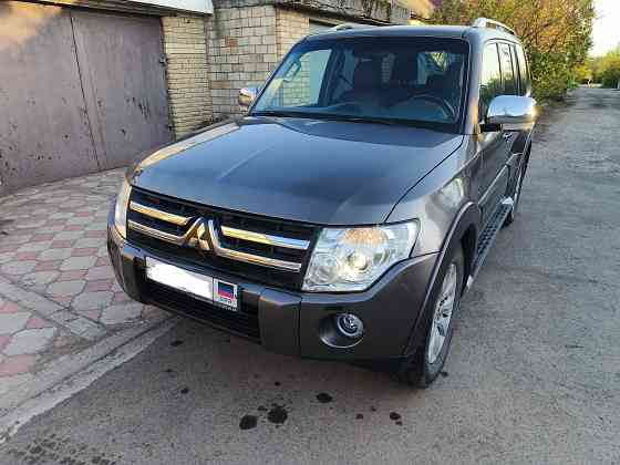 Mitsubishi Pajero 4 2011 г.в. дизель Макеевка