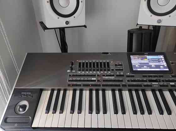 Синтезатор Korg Pa4X ( не работает ) Донецк