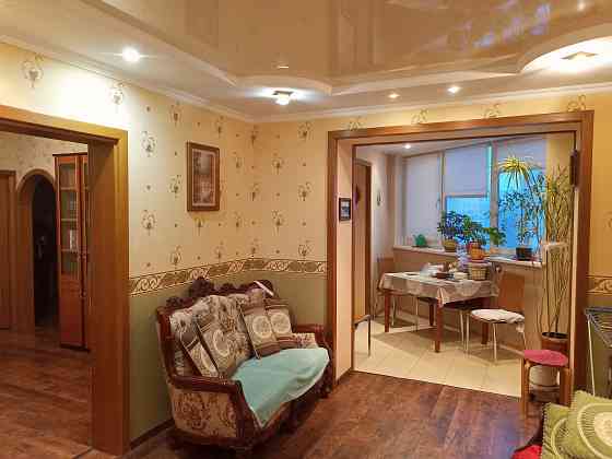 Продам 4к квартиру на Цветочном Донецк