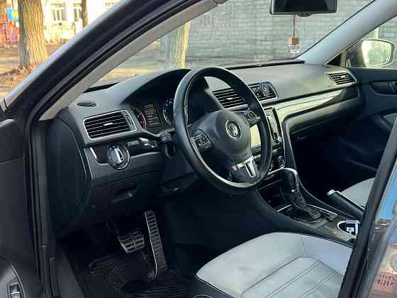 Продам Volkswagen Passat b7 Шахтерск