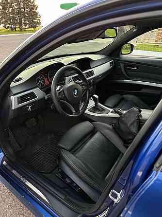 Продам BMW 3-series e90 328i Донецк
