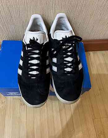 Кроссовки мужские Adidas gazelle 42 размер Донецк