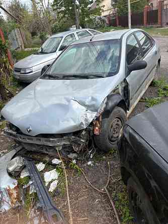 Продам Renault laguna 1.8 после дтп Донецк