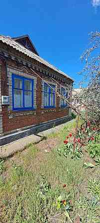 Продаётся дом в Володарском районе, село Тополиное. 22 км от Мариуполя. Мариуполь