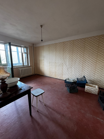 Продажа 2-комнатной квартиры 2/9, в г.Макеевка, м-н Зеленый Макеевка