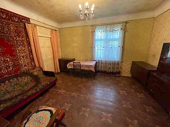 3-к кв,+гараж,22 линия(ул.Орджоникидзе) д Макеевка
