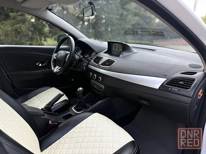 Renault Megane lll, 1.6 бензин, мкпп, в идеальном состоянии Макеевка - изображение 7