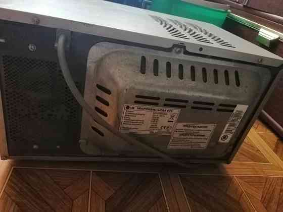 Продам микроволновую печь с грилем микроволновку lg Донецк