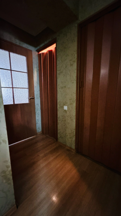 Продам 3 комнатную квартиру в центре г. Макеевка микрорайон Центральный (ориентир Велюр) Макеевка