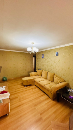 Продам 3 комнатную квартиру в центре г. Макеевка микрорайон Центральный (ориентир Велюр) Макеевка