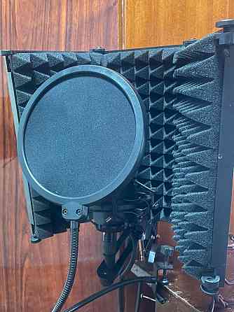 Продаю Микрофон AKG P 120 + Arturua Minifuse 1 + акустический экран и пантограф Донецк