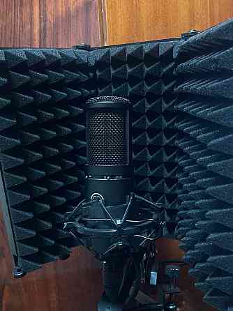 Продаю Микрофон AKG P 120 + Arturua Minifuse 1 + акустический экран и пантограф Донецк